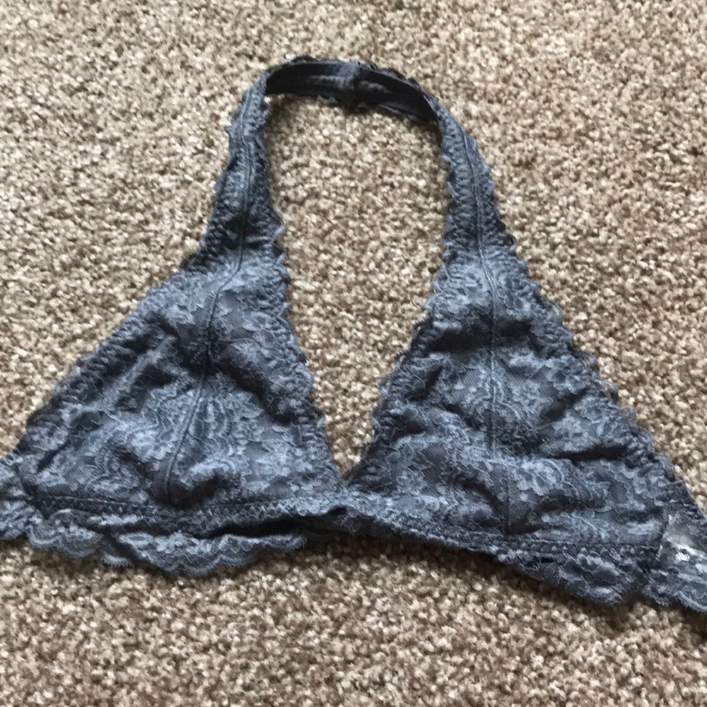 grey hollister bralette